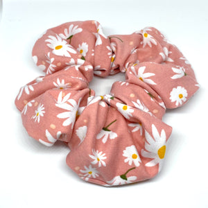 S003 -  Pink White Daisy XL Scrunchie