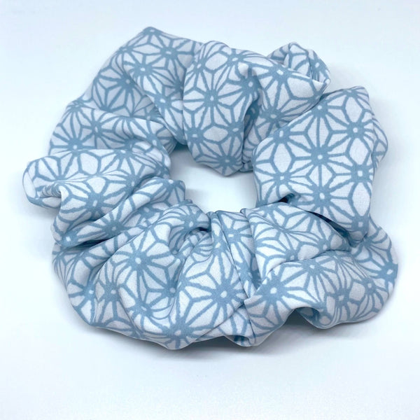 S004 -  Blue and White Geometric XL Scrunchie