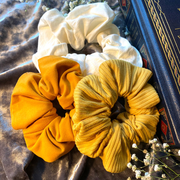 S011 - Pumpkin Orange XL Scrunchie